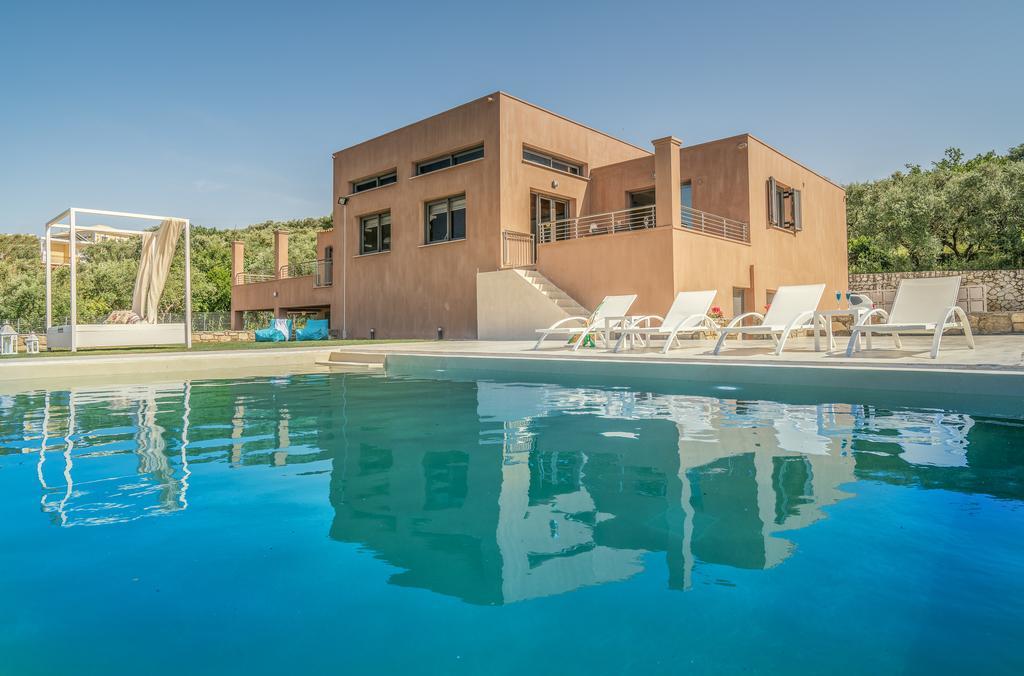 Villa Merovigli - Sea Views & Private Pool, Ideal For Large Groups, By Zantewize Tragáki Kültér fotó